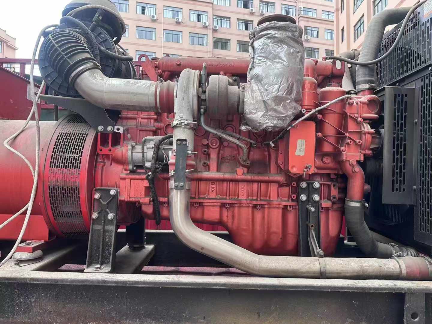 耿马如何选择适合 600kW 柴油发电机组的过载保护器？